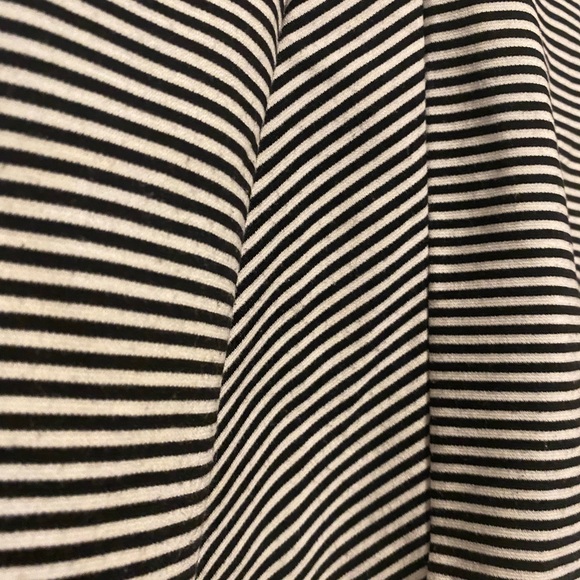 Michael Kors Skirt size 4 - Picture 3 of 6